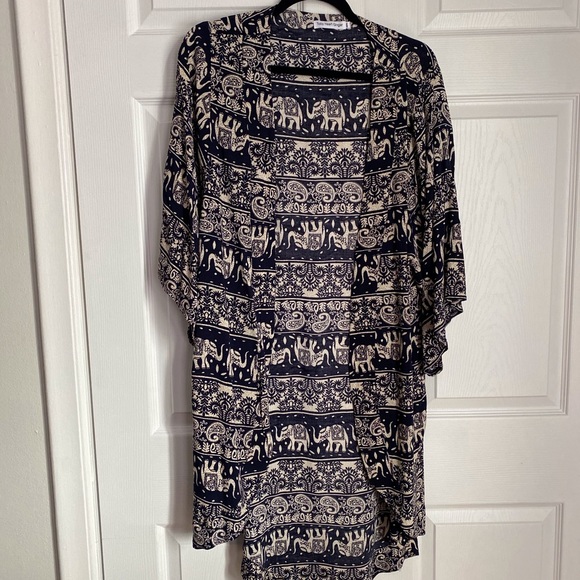 ELEPHANT PRINT DUSTER - Picture 2 of 7